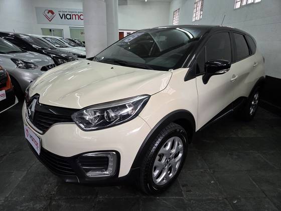 RENAULT CAPTUR 1.6 16V SCE FLEX LIFE X-TRONIC RENAULT CAPTUR 1.6 16V SCE FLEX LIFE X-TRONIC